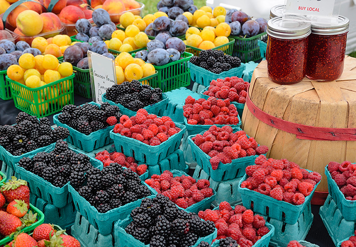 The 9 Best Farmers Markets In Illinois 