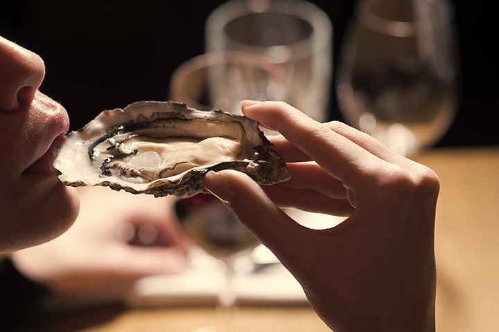 are there oysters in lake michigan