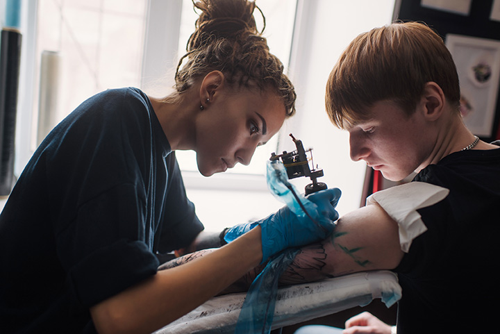 She persisted Women pack Mpls tattoo shop for solidarity in ink  MPR  News